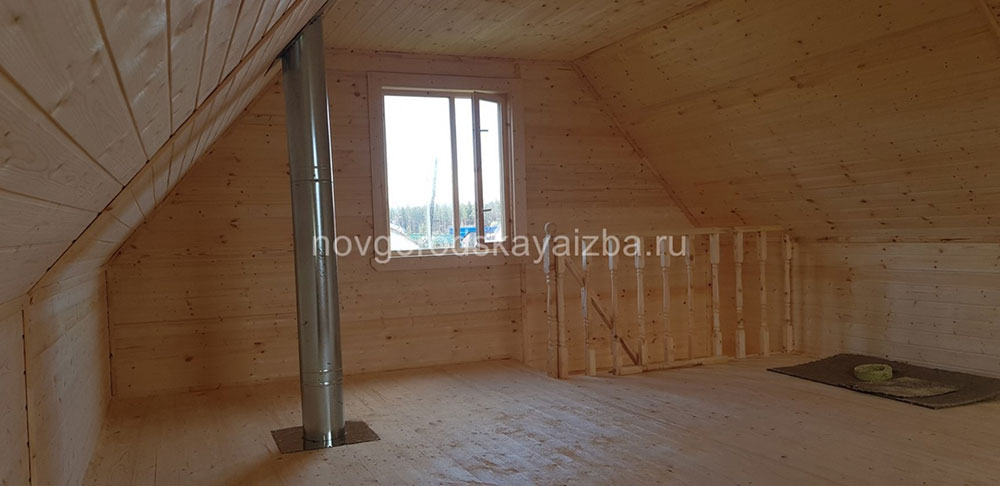 Мансардный этаж бани из бруса